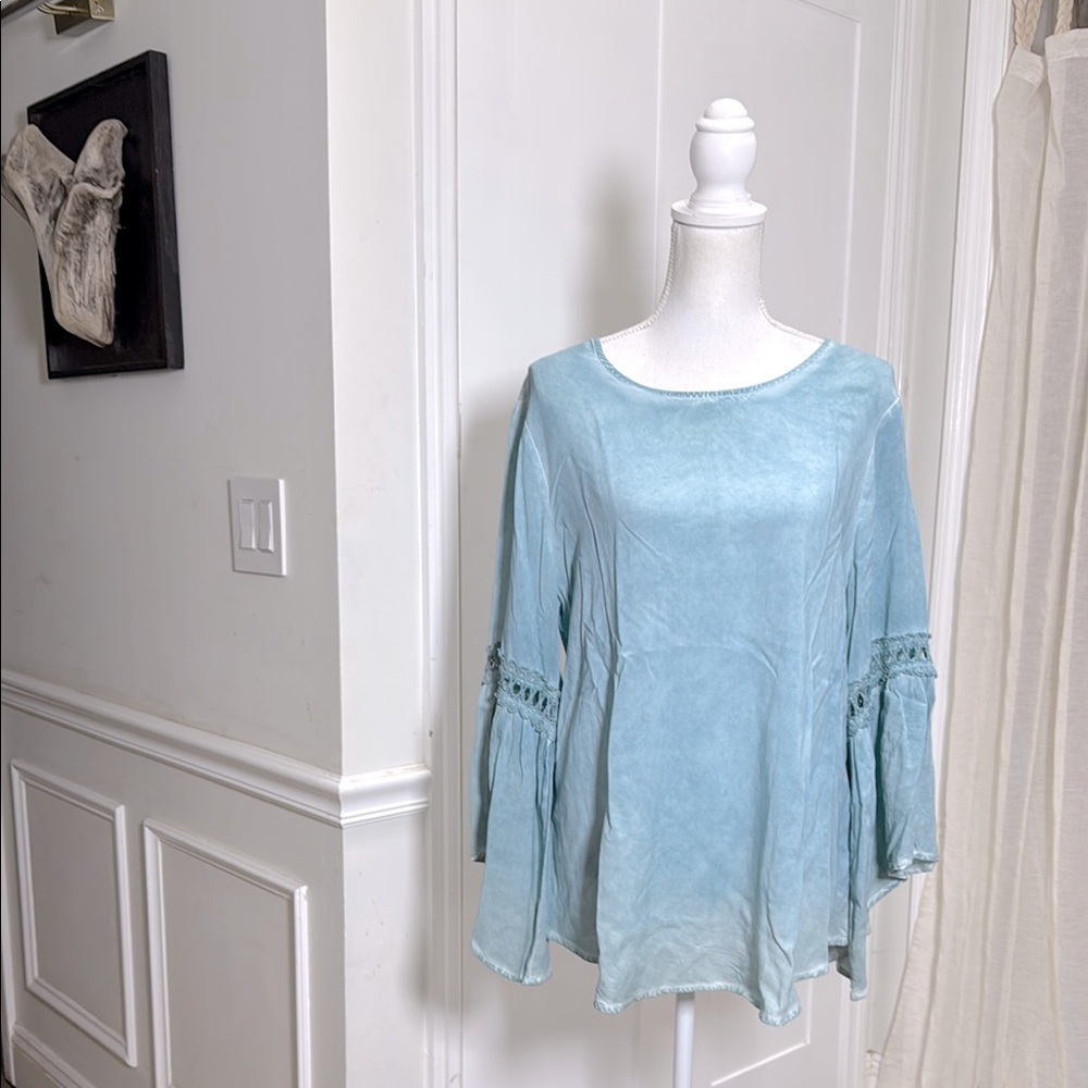Spense‎ Round Neck 3/4 Sleeve Scoop Neck Bell Flare Sleeve Viscose Top Sz M Blue